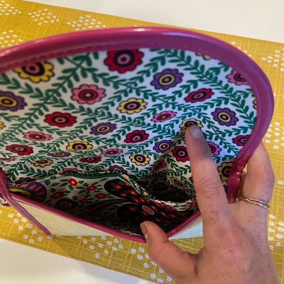Vera Bradley rattan clutch - Picture 3 of 3